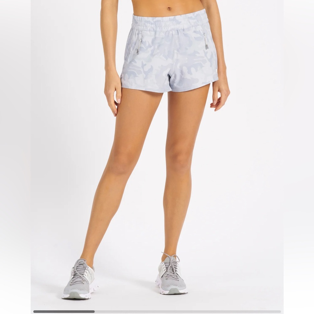 Vuori Dash Short